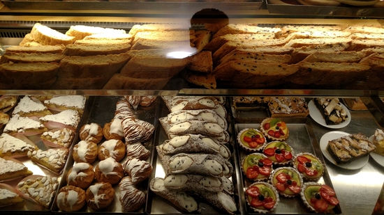 Dessert window in San Gimignano