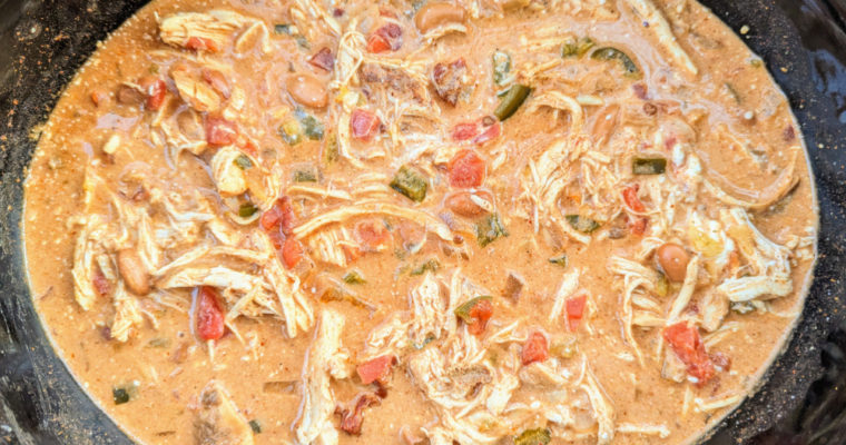 Slow Cooker Spicy Chipotle Chicken Chili