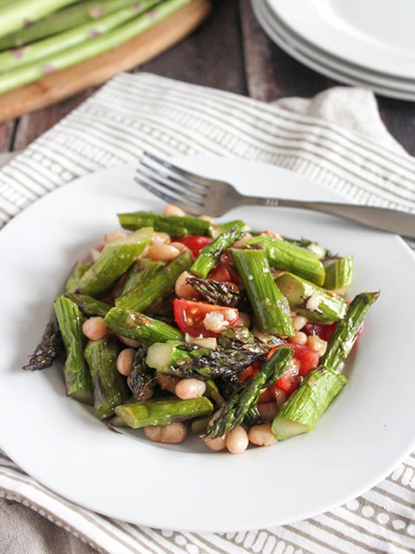 Grilled Asparagus Salad